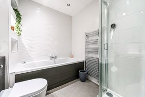 Family Bathroom- click for photo gallery